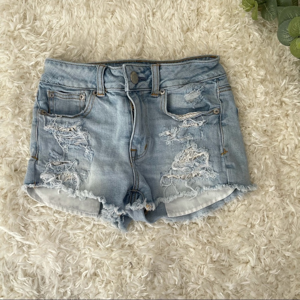 American Eagle‎ Hi rise shortie distressed shorts
